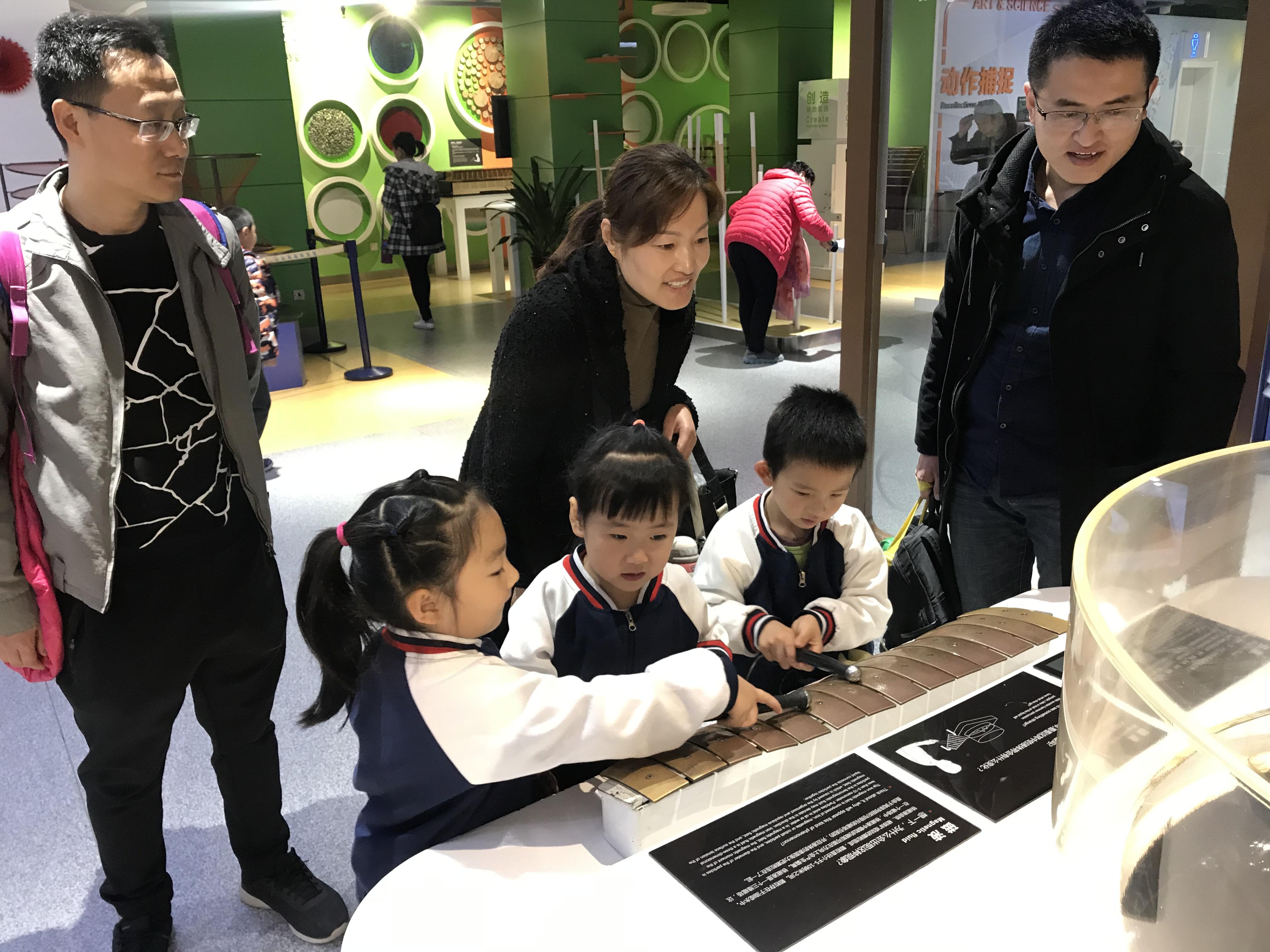 最新幼兒園新聞報(bào)道，孩子們的快樂天地與成長樂園